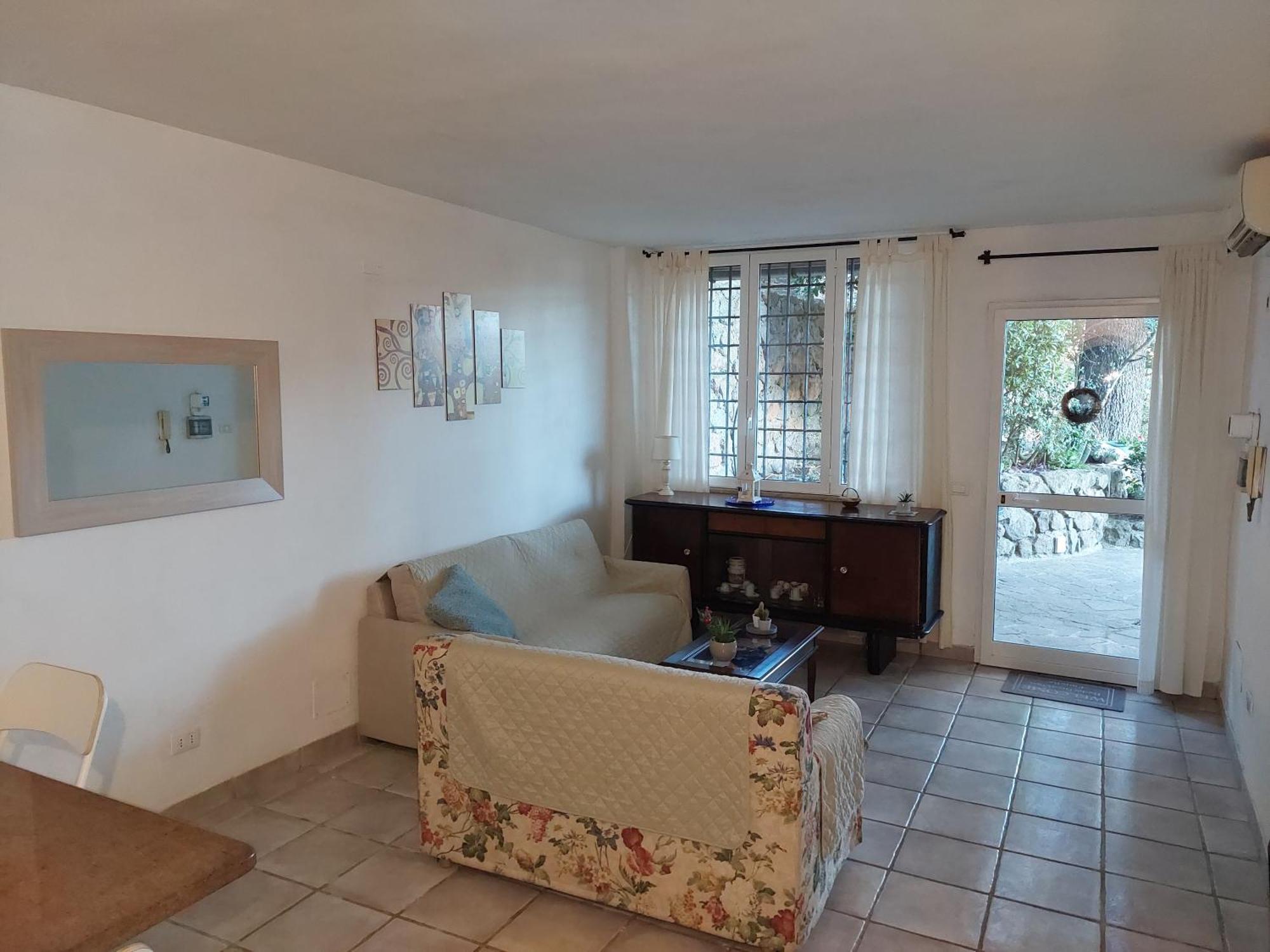 Bed&Breakfast "Fiorella" Sul Lago Кастель-Гандольфо Экстерьер фото